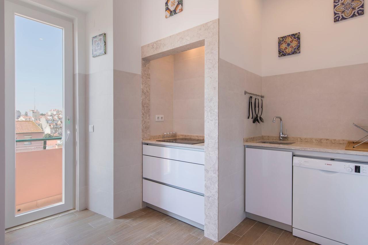 Lovelystay - Comfortable Apartment With River Views リスボン エクステリア 写真